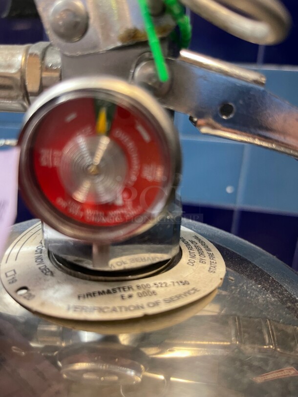 Working! Ansul® Model K01-3 Sentry® 6 Liter Commercial Fire Extinguisher NSF Full Charge - Image 5 of 7