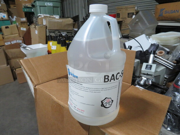 NEW Gallon DeVere Bac San Sanitizer. 4XBID. NO SHIPPING!!! - Image 1 of 1