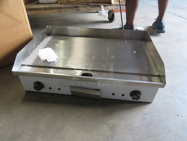 One NEW Flattop Electric griddle. 110 Volt. #EG-820. 28.5X19X9 - Image 2 of 3