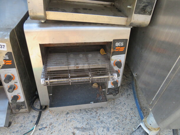 One Star Holman Conveyor Toaster Oven. Model# QCS-2-800. 208 Volt 1 Phase.  - Image 1 of 1
