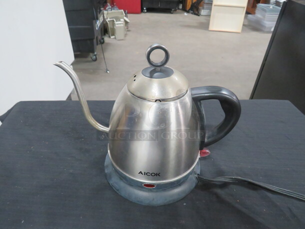 One Aicok Electric Kettle.  - Image 1 of 1