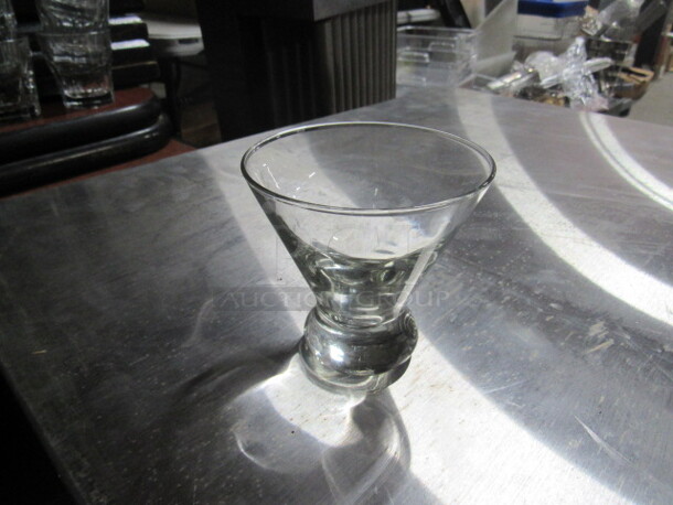 Stemless Martini Glass. 10XBID