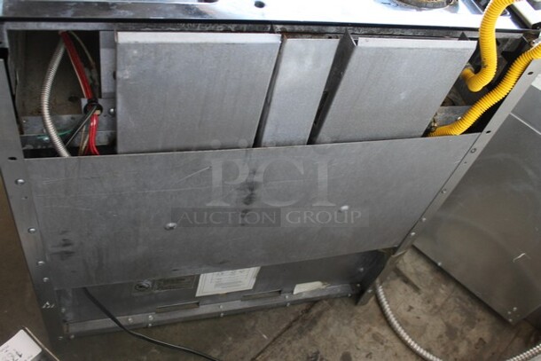 Viking Stainless Steel Gas Powered 4 Burner Range w/ Oven.  - Image 5 of 5