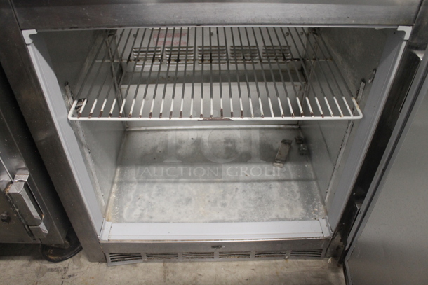Beverage Air UCR27A Stainless Steel Commercial Single Door Under Counter Cooler. 115 Volts, 1 Phase. Tested and Working! - Image 4 of 5