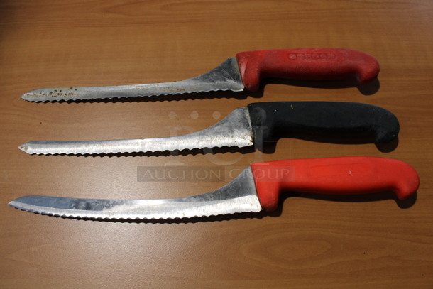 3 Sharpened Stainless Steel Serrated Knives. 14