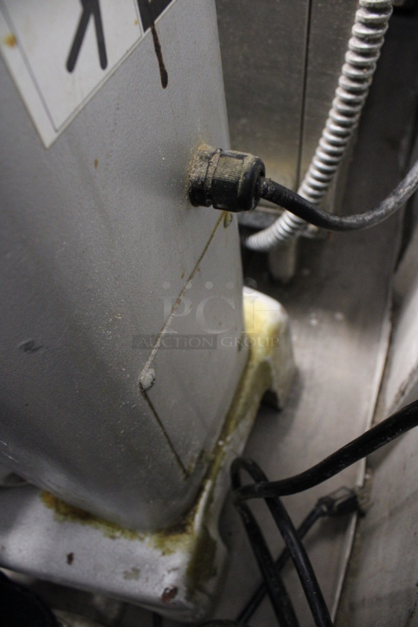 Metal Commercial 20 Quart Planetary Dough Mixer w/ Stainless Steel Mixing Bowl, Paddle and Dough Hook Attachments. 15x24x32. Tested and Working! - Image 5 of 6