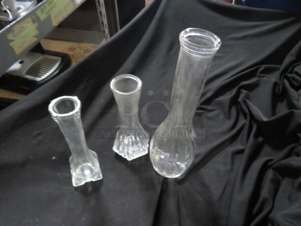 One Lot Of 14 Assorted Vases.