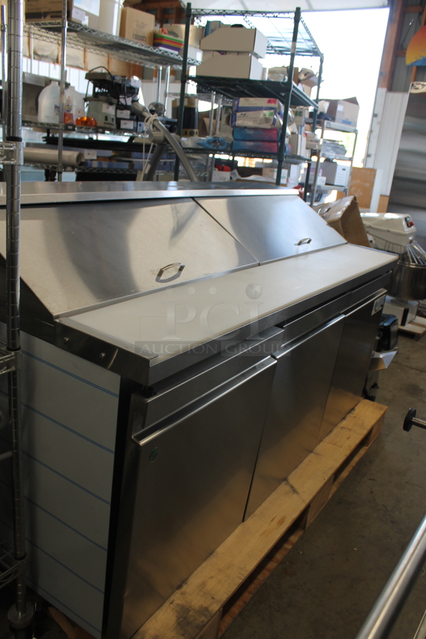 LIKE NEW! 2022 Avantco A Plus 447APST72 Stainless Steel Commercial Sandwich Salad Refrigerated Prep Table Bain Marie Mega Top. Comes w/ Commercial Casters. 115 Volts, 1 Phase. Unit Has Only Been Used a Few Times! Tested and Working! - Image 2 of 12
