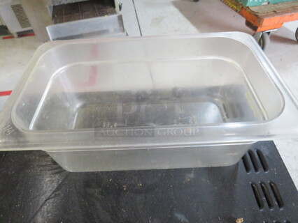 One 1/4 Size 4 Inch Deep Food Storage Container. 
