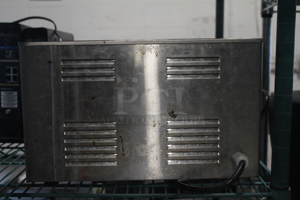 Stainless Steel Commercial Countertop Food Warmer. 120 Volts, 1 Phase. Tested and Working! - Image 4 of 4