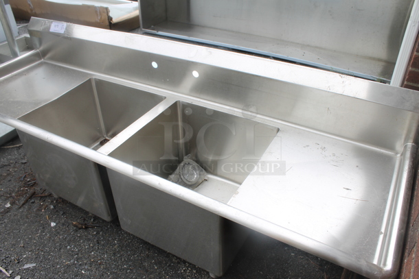 BRAND NEW SCRATCH AND DENT! Stainless Steel Commercial 2 Bay Sink w/ Dual Drain Boards. Bays 18x18x44. Drain Boards 16x20 - Image 3 of 4