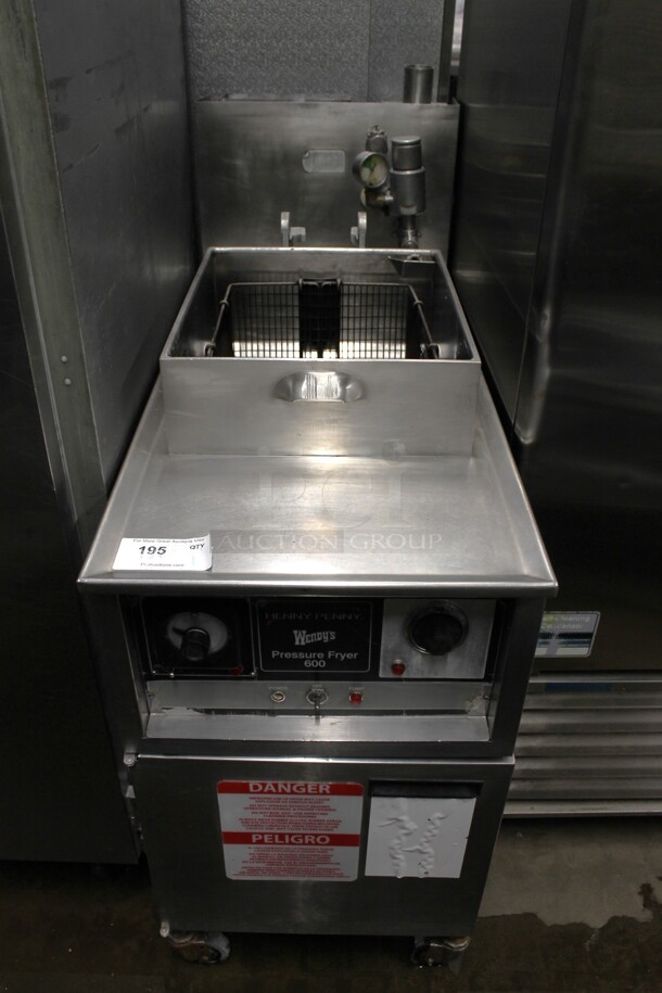 Henny Penny 600 Stainless Steel Commercial Natural Gas Powered Pressure Fryer w/ Metal Fry Basket. No Lid.