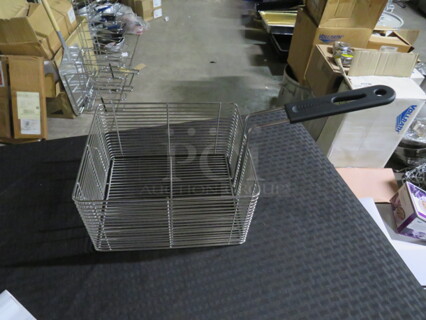 One NEW Vollrath Deep Fry Basket.