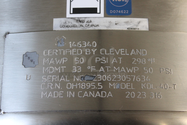 BRAND NEW SCRATCH AND DENT! 2023 Cleveland KDL-40-T Stainless Steel Commercial Floor Style Direct Steam 40 Gallon Steam Kettle.  - Image 3 of 3