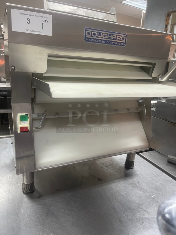Working! DoughhPro DPR3500 23 inch Countertop Two Stage Commercial Dough Sheeter - 120V, 3/4 hp Tested and Working!  - Image 7 of 8