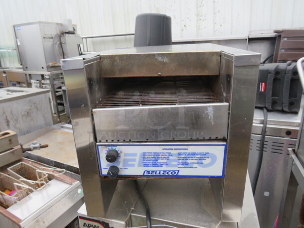 One Belleco Toaster. 14.5X20X16. Missing Side Panel. - Image 1 of 1