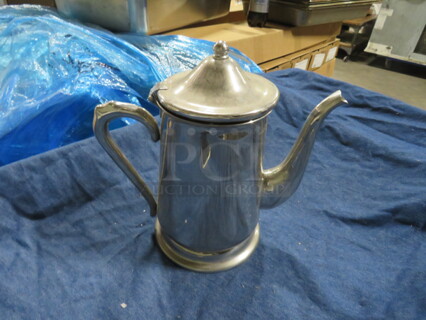 One Vollrath Gooseneck Pourer. #46153
