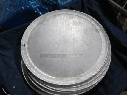 14 Inch Pizza Pan. 10XBID