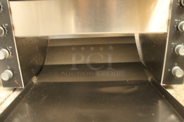 Vollrath JT4 Stainless Steel Commercial Countertop Electric Powered Conveyor Pizza Oven. 208 Volts, 1 Phase.  - Image 6 of 7