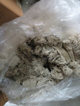 One Lot Of Dust Mop Heads