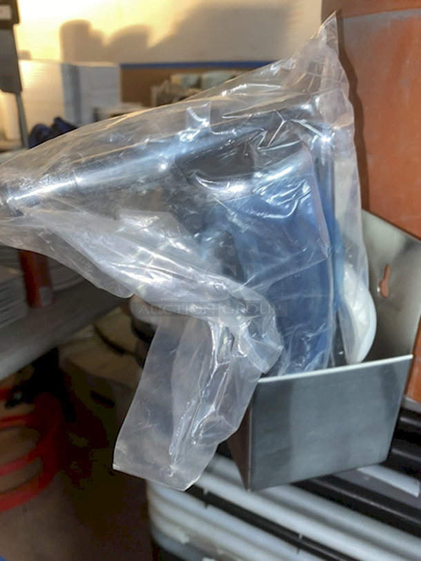 ALL NEW FOR ONE! 2 NEW Exit Signs, NEW Soap Dispenser, NEW Winco SPR-22S 22” Single Speed Rail - Image 4 of 4