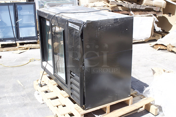 BRAND NEW SCRATCH & DENT! Beverage-Air BB48HC-1-GS-B 48" Black Underbar Height Sliding Glass Door Back Bar Refrigerator. TESTED! EASILY COOLS DOWN TO TEMP!  - Image 5 of 10