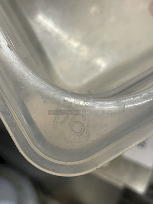 Cambro 1/6 Pans. 8x Your Bid - Image 2 of 4