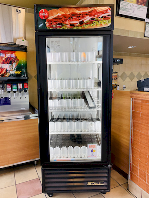 BEAUTIFUL! True GEM 26 Beverage Merchandiser. Works Perfect. 

Dimensions & Utilities
Shelves: 2511⁄16 in. L x 231⁄4 in. D
Overall: 30 in. W x 301⁄2 in. D x 785⁄8 in. H
5.4 A, 1⁄3 HP
115 V/60 Hz/1 ph, 9-ft. cord with a NEMA 5-15P plug - Image 1 of 9