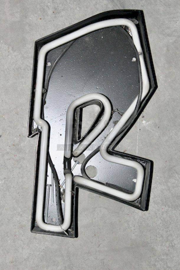 NEON Black Letter "R" 10x3x17 - Image 1 of 1