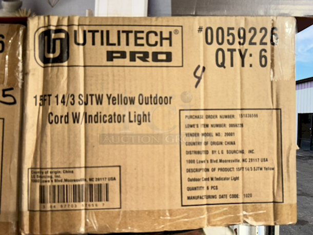 NEW NEVER USED! Box of SIX Utilitech Pro UTP511715  15-ft 14 Gauge / 3-Prong Outdoor Sjtw Medium Duty Lighted Extension Cord. 120 volts / 15amps / 1 Outlet