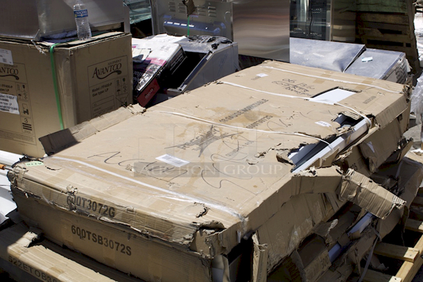 BRAND NEW SCRATCH & DENT! Un-Opened! Regency 30" x 72" 18-Gauge 304 Stainless Steel Commercial Work Table with Galvanized Legs and Undershelf. 
 - Image 2 of 3