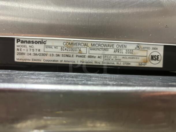 Panasonic NE-1757R 1700 Watt Commercial Microwave Oven
 - Image 4 of 7