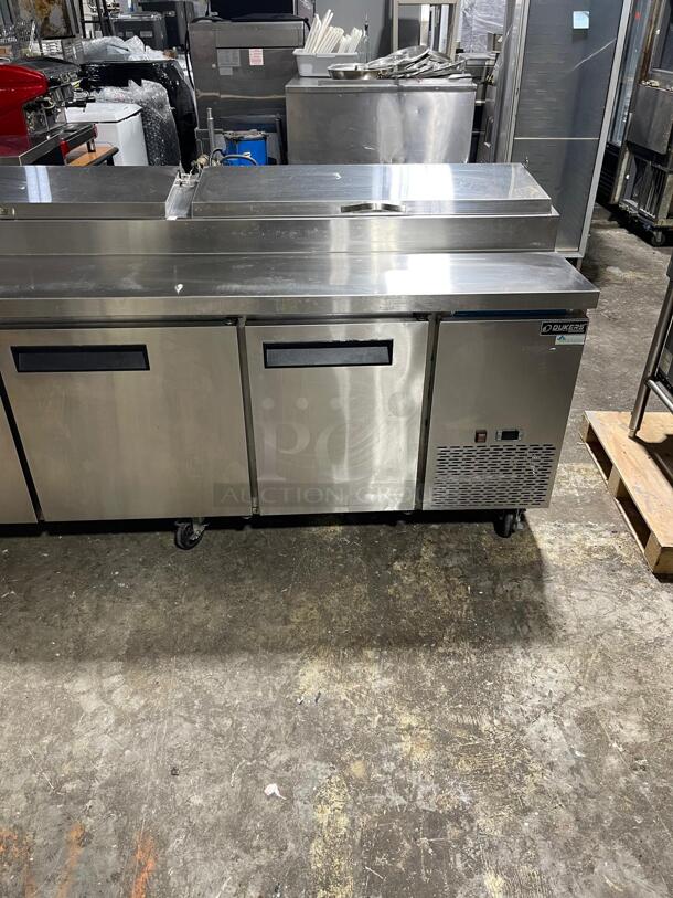 Dukers DPP90 90 3/8"W Three Door Pizza Prep Refrigerator - 24.89 Cu. Ft. - Image 2 of 10