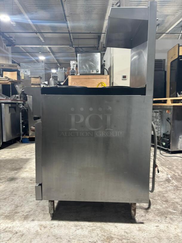 Vulcan Electric Restaurant Range, 4 French Plate, Standard Oven
 - Image 3 of 6