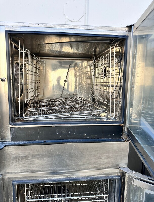 Electrolux 266371 Air-O-Convect Combi Oven boilerless, full-size, (6) 18" x 26" "TOUCHLINE" 220 Volt 3 Phase Working - Image 10 of 10