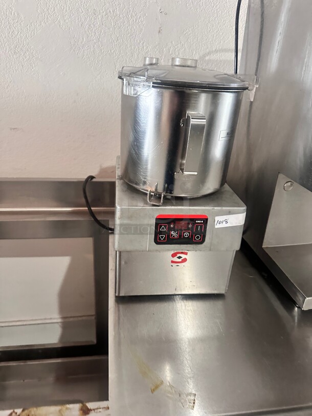 Sammic CKE-8 Food Processor/ Emulsifier electric 8.5 qt. (8L) bowl capacity 120 Volt - Image 5 of 9