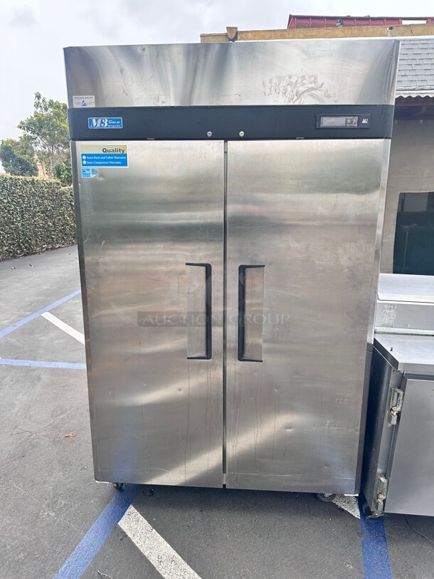 Late Model Turbo Air M3R47-2 M3 Series 52 inch Solid Door Stainless Steel Reach-In Refrigerator 115 Volt Working - Image 7 of 9