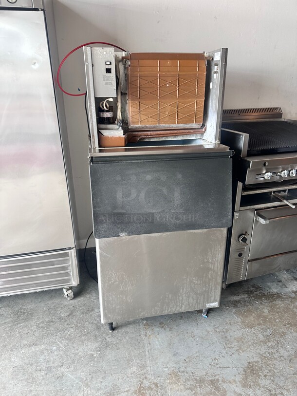 Ice-O-Matic ICE0400HA - Ice Machine Cuber Head - Air Cooled, 505 lbs. Production 115 Volt  - Image 3 of 9