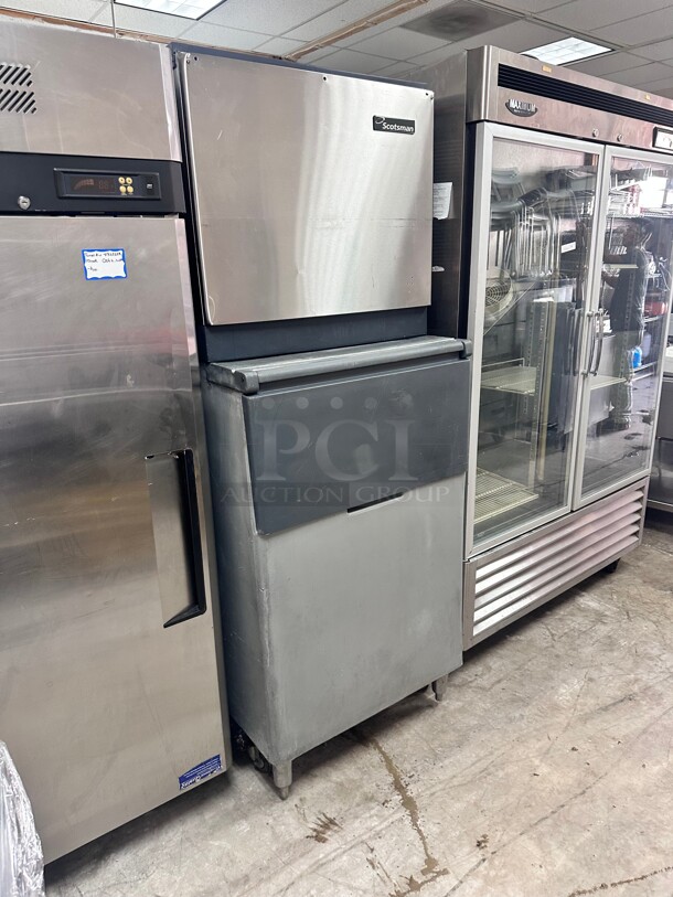 Nice! Scotsman CME1056AS 975 lbs Ice Machine With Ice Bin 220 Volt Tested and Working - Image 2 of 8