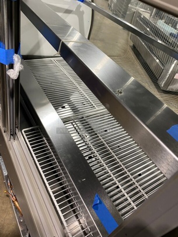 Leader Commercial Refrigerated Deli/ Bakery Display Case Merchandiser! With Curved Front Glass! With Rear Access Doors! - Image 5 of 8