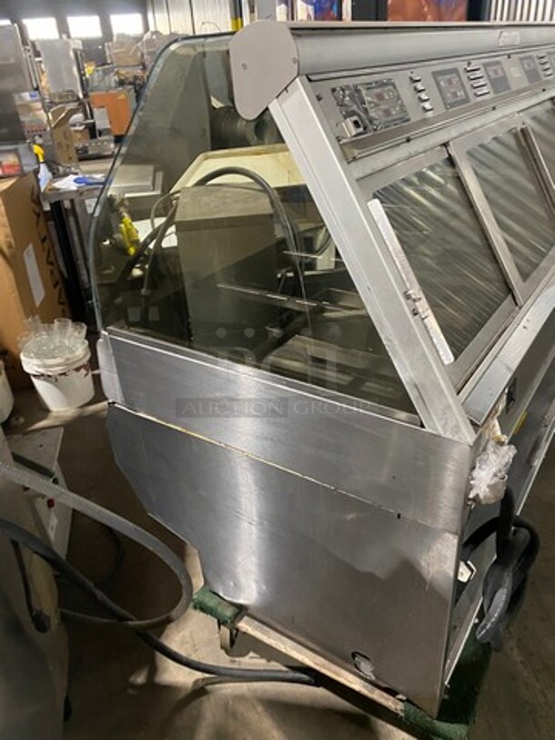 Henny Penny Commercial Countertop Electric Powered Heated Food Display Case Merchandiser! With Rear Access Sliding Doors! Stainless Steel Body! Model: HMR106 SN: HA0610047 120/208V 60HZ 1 Phase - Image 4 of 10