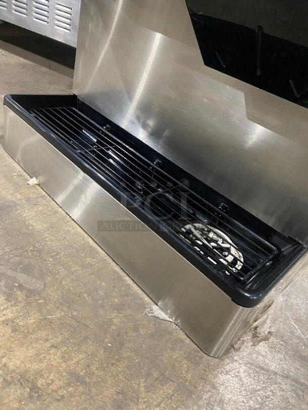 Hoshizaki Commercial Countertop Ice Maker/Dispenser And Water Dispenser! All Stainless Steel! Model: DCM500BWF SN: J10230L 115/120V 60HZ 1 Phase - Image 7 of 10