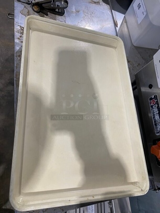 Market Tray Poly Food Serving Trays! 5x Your Bid! - Image 2 of 6