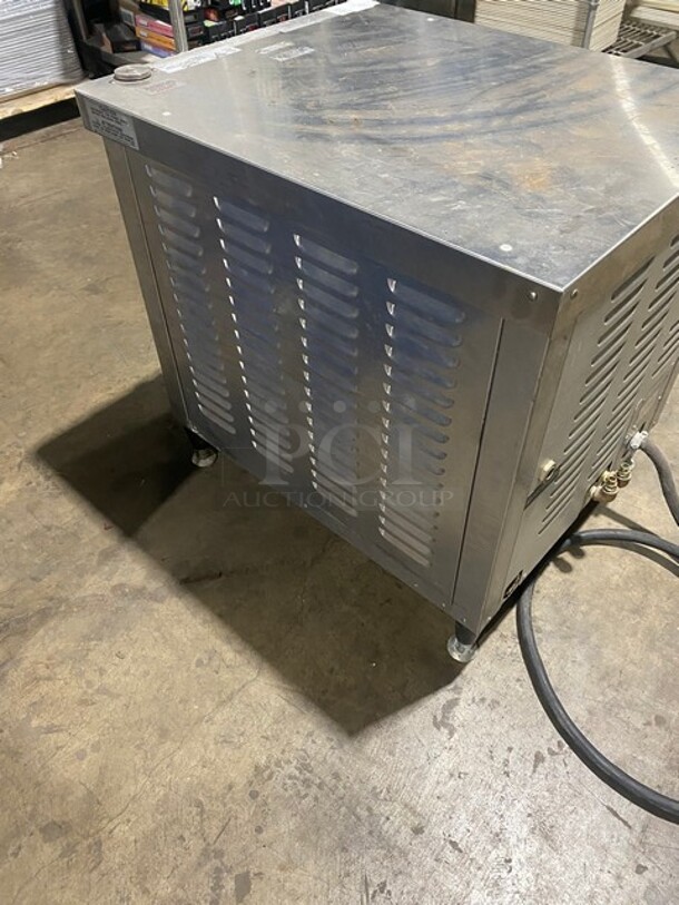 Market Forge Stainless Steel Commercial Countertop Electric Powered Single Deck Steam Cabinet! MODEL ST6E 208V 3 Phase - Image 4 of 11