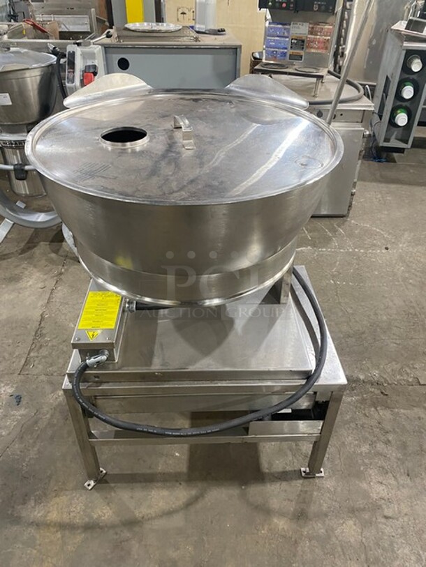 Cleveland Commercial Countertop 15 Gallon Tilting Soup Kettle/ Tilt Skillet! On Equipment Stand! With Single Drawer Storage Space! All Stainless Steel! On Legs! Model: SET15 SN: WT661107B03 208V 60HZ 3 Phase - Image 3 of 11