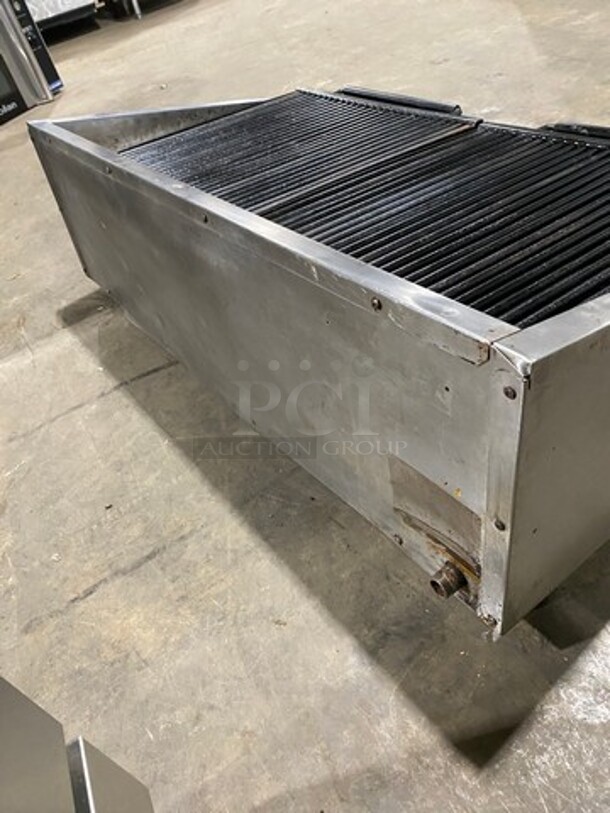 Magic Kitchen Heavy Duty Countertop Natural Gas Powered Char Broiler Grill!  All Stainless Steel! Working When Removed! - Image 4 of 8