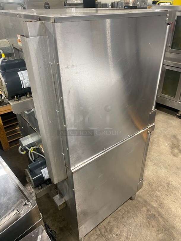 2 Vulcan VC4ED Stainless Steel Commercial Electric Powered Full Size Convection Ovens w/ View Through Doors! Metal Oven Racks and Thermostatic Controls! MODEL VC4ED SN:541041048 3/1 PH  208 Volts 2X Your Bid! Makes One Unit!  - Image 4 of 11