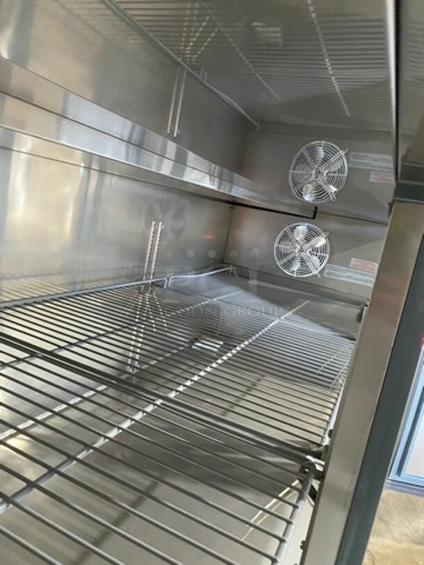 NICE! SCRATCH-N-DENT! Kelvinator Commercial Refrigerated Pizza Prep Table! With Commercial Cutting Board! With 3 Door Storage Space Underneath! All Stainless Steel! On Casters! Model: KCHPT9212 SN: 93610053 115V - Image 8 of 12