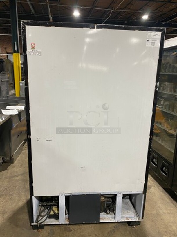 Dixie Narco Commercial Drink Vending Machine! With Bill And Coin Acceptor! Model: DN5591 SN: 82660028 120V 60HZ 1 Phase - Image 3 of 10