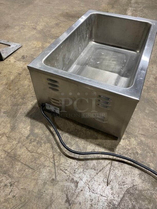 APW Wyott Commercial Countertop Single Well Food Warmer! All Stainless Steel! Model: W3V SN: 0106D05531 120 60HZ 1 Phase - Image 4 of 8
